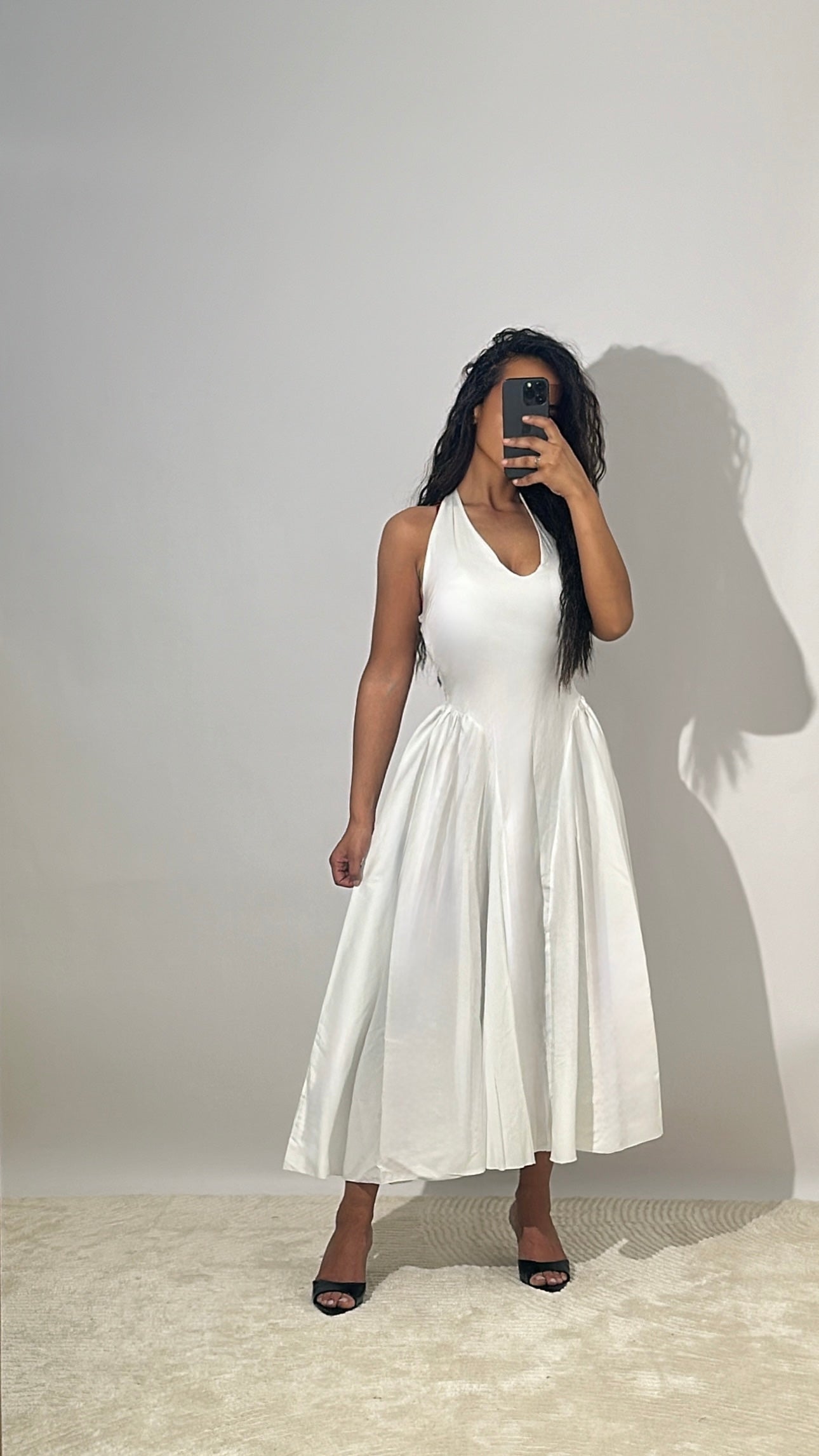 Robe longue blanche bouffante