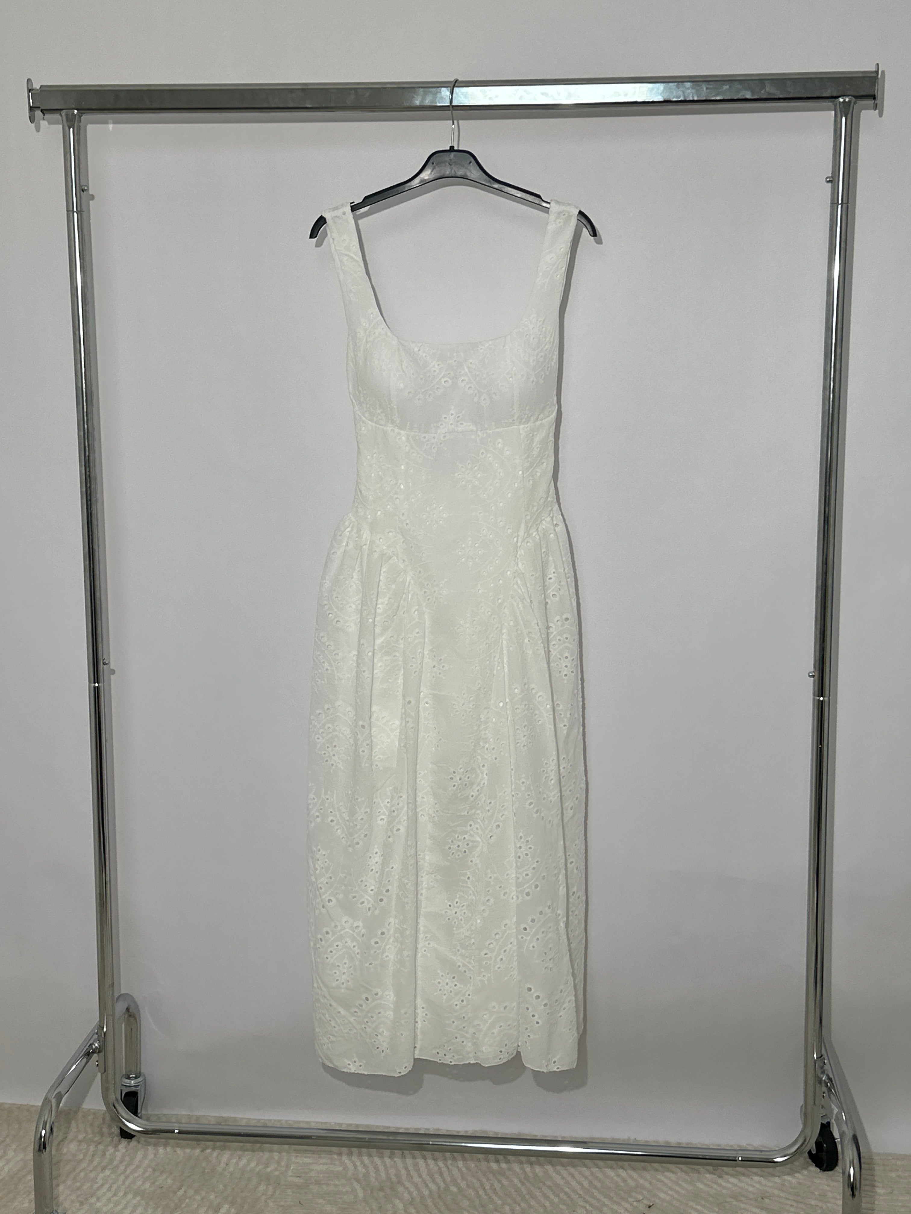Robe Longue Blanche Bohème Broderie Anglaise