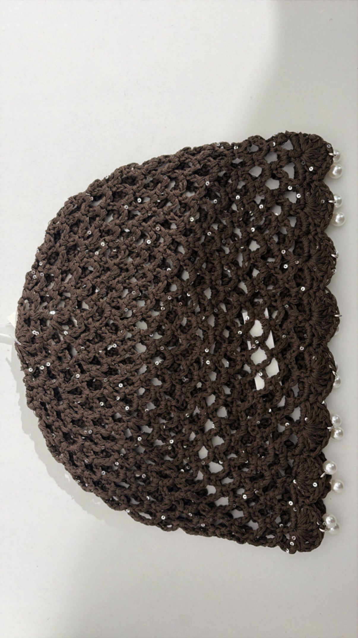 Bonnet en tissu crochet perles